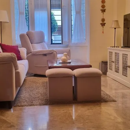 Holiday home La Rosa 19 *